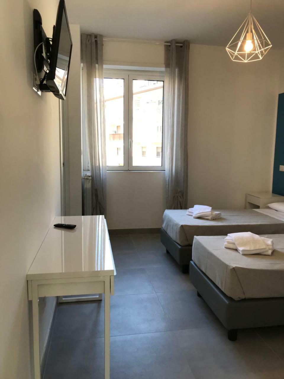 Joy Rooms Milaan Buitenkant foto
